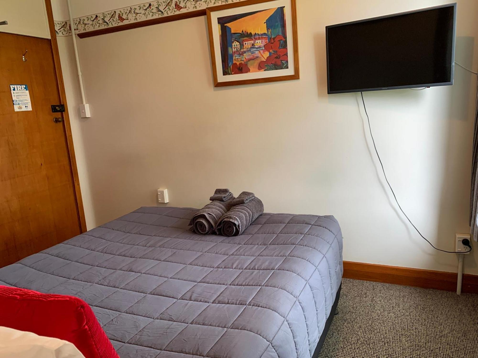 Thomas'S Catlins Lodge And Camp Ground Owaka 외부 사진