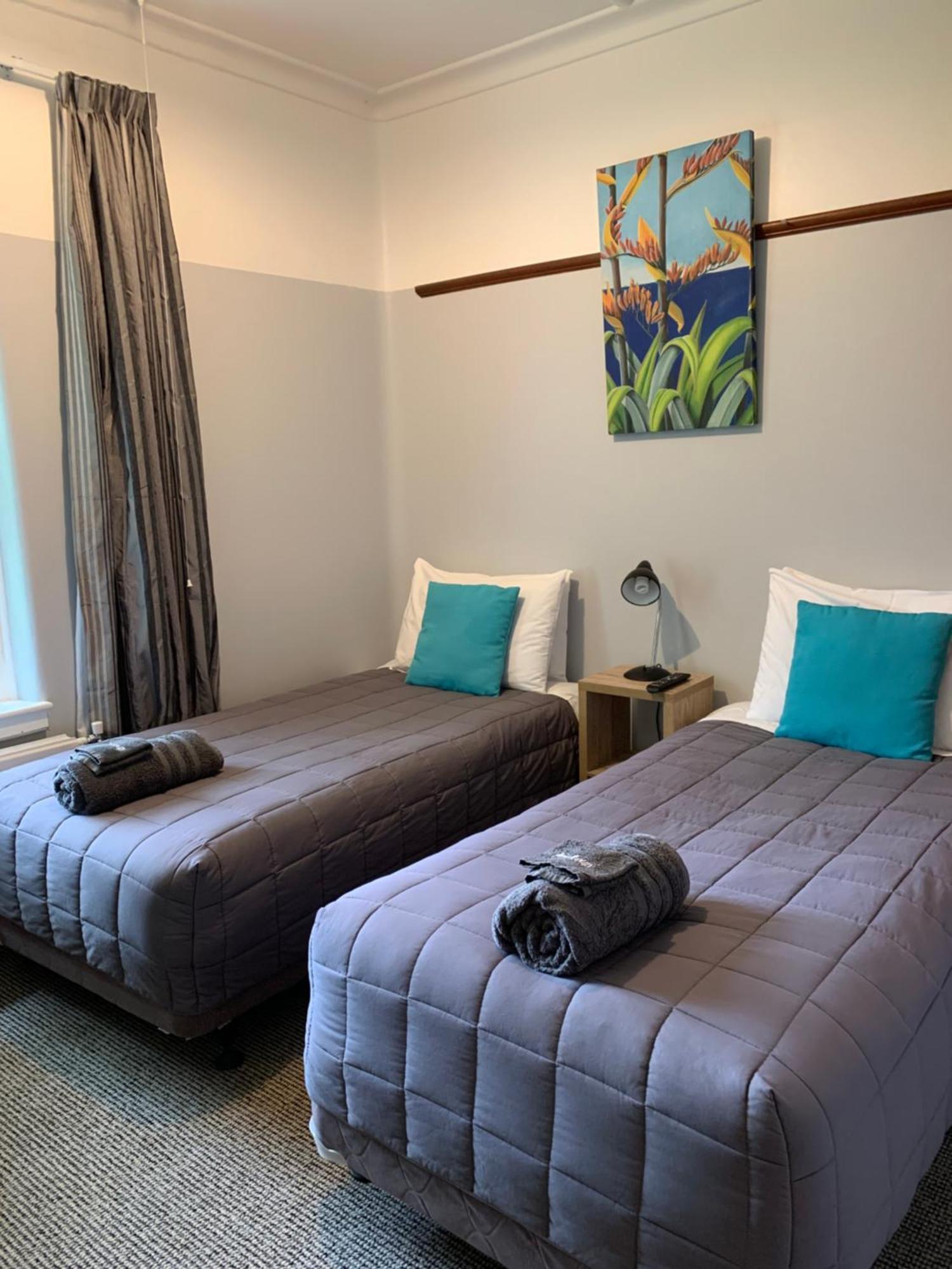 Thomas'S Catlins Lodge And Camp Ground Owaka 외부 사진