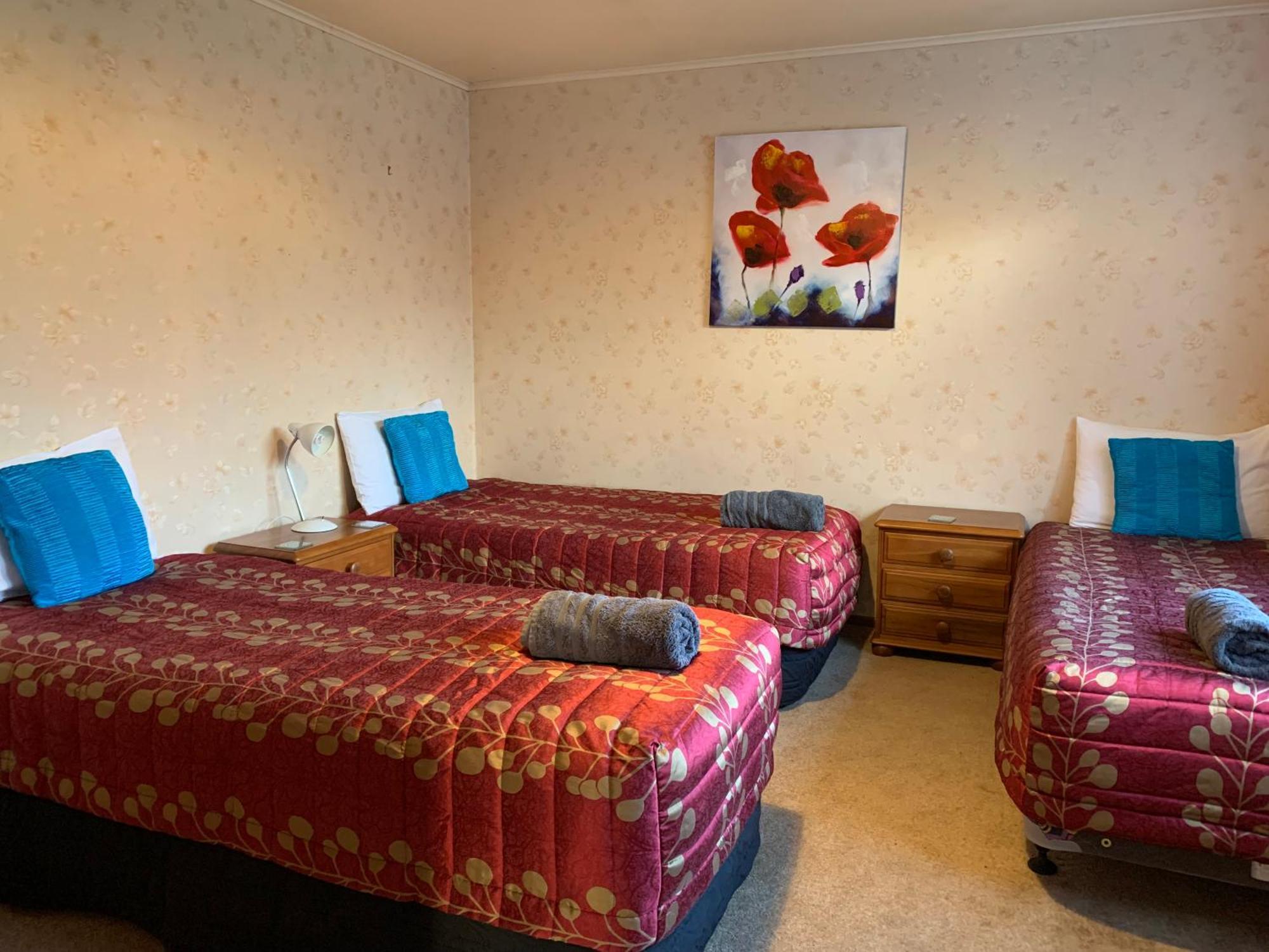Thomas'S Catlins Lodge And Camp Ground Owaka 외부 사진